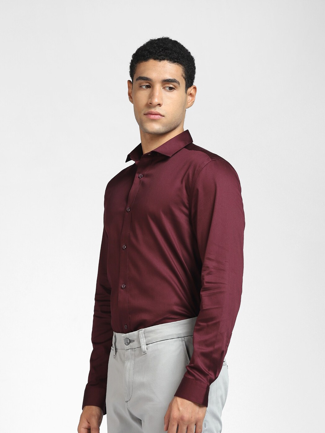 

Jack & Jones Men Purple Regular Fit Solid Cotton Casual Shirt