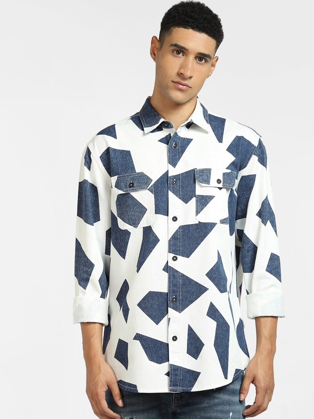 

Jack & Jones Men White & Navy Blue Printed Casual Shirt