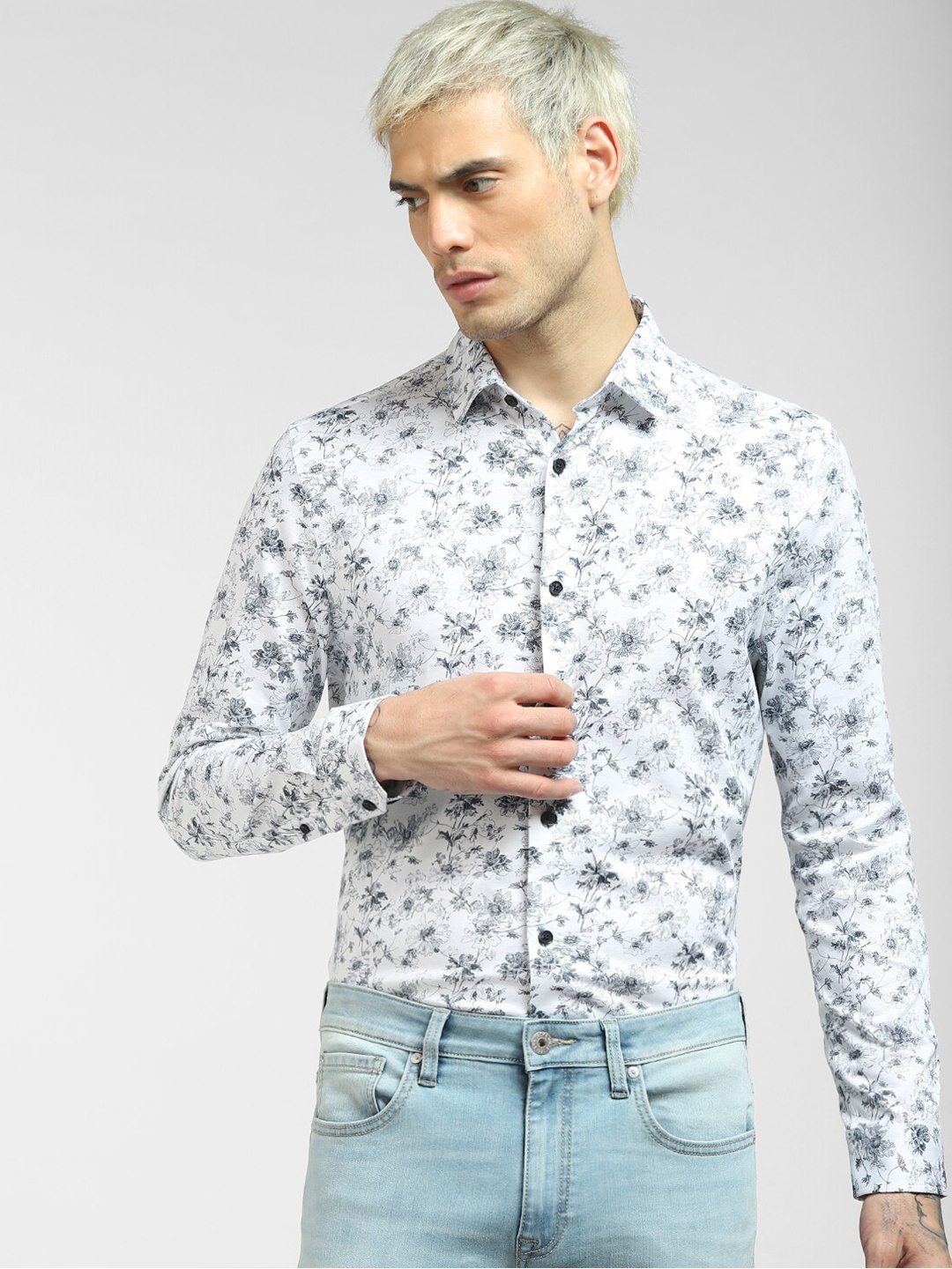 

Jack & Jones Men White Floral Printed Casual Shirt