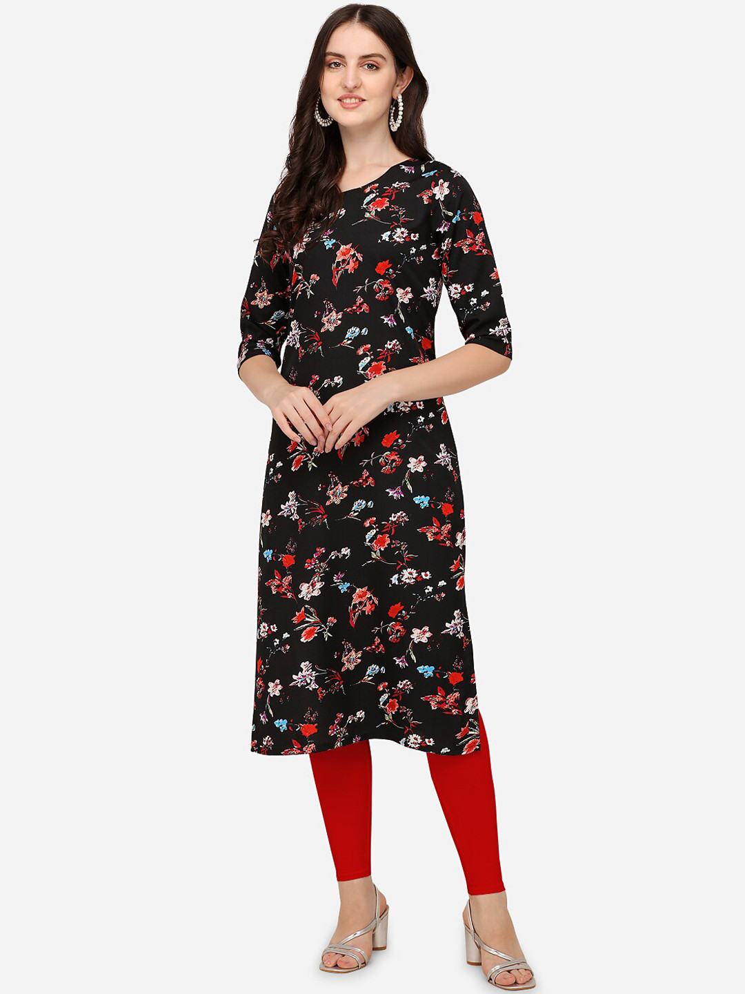 

LEWAWAA Women Black Floral Printed Floral Crepe Kurta