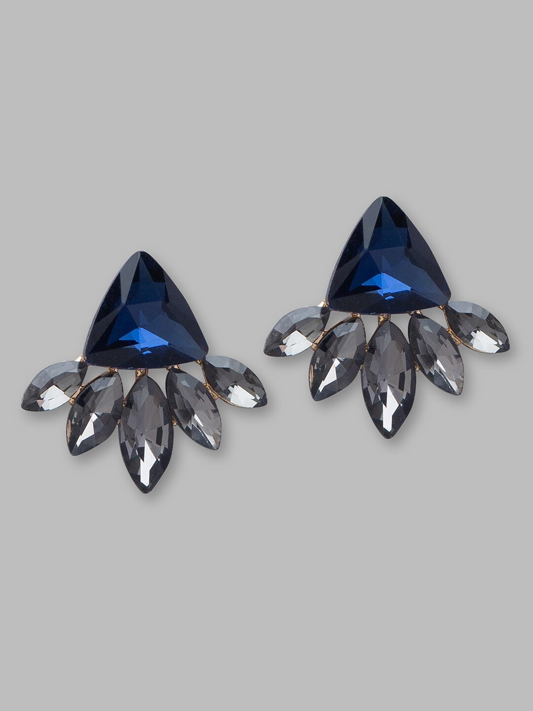 

Globus Navy Blue Geometric Studs Earrings