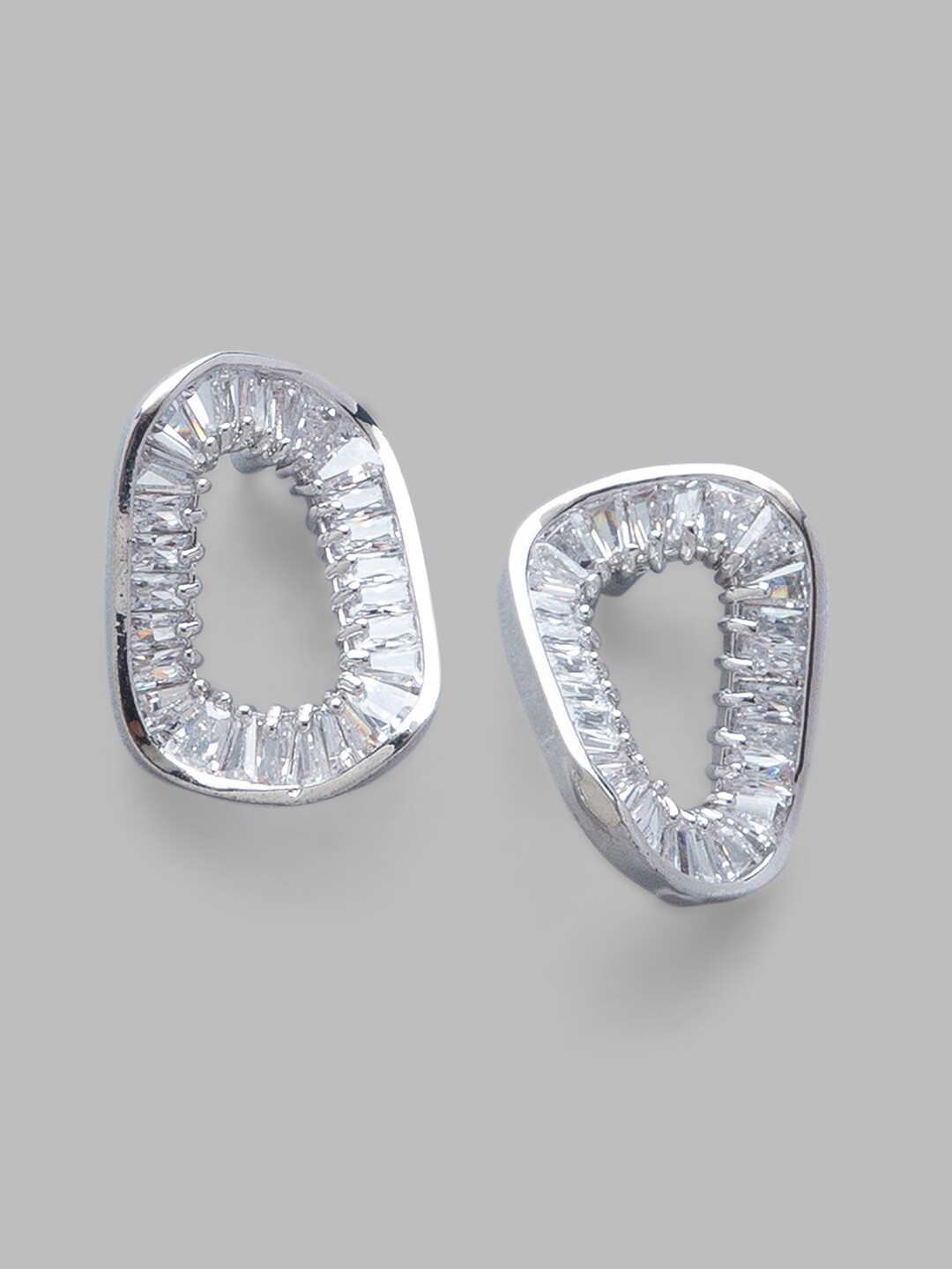 

Globus Silver-Toned Geometric Drop Earrings