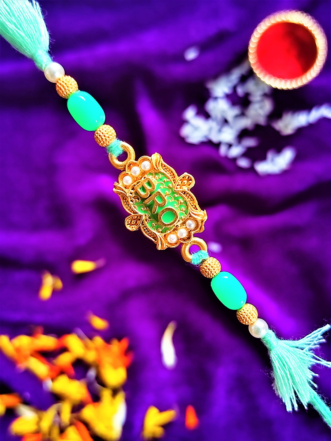 

CRAYTON Men Turquoise Blue Beaded Rakhi