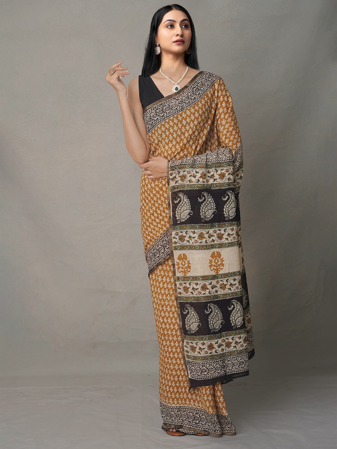 

Unnati Silks Brown & Mustard Ethnic Motifs Zari Pure Cotton Block Print Saree