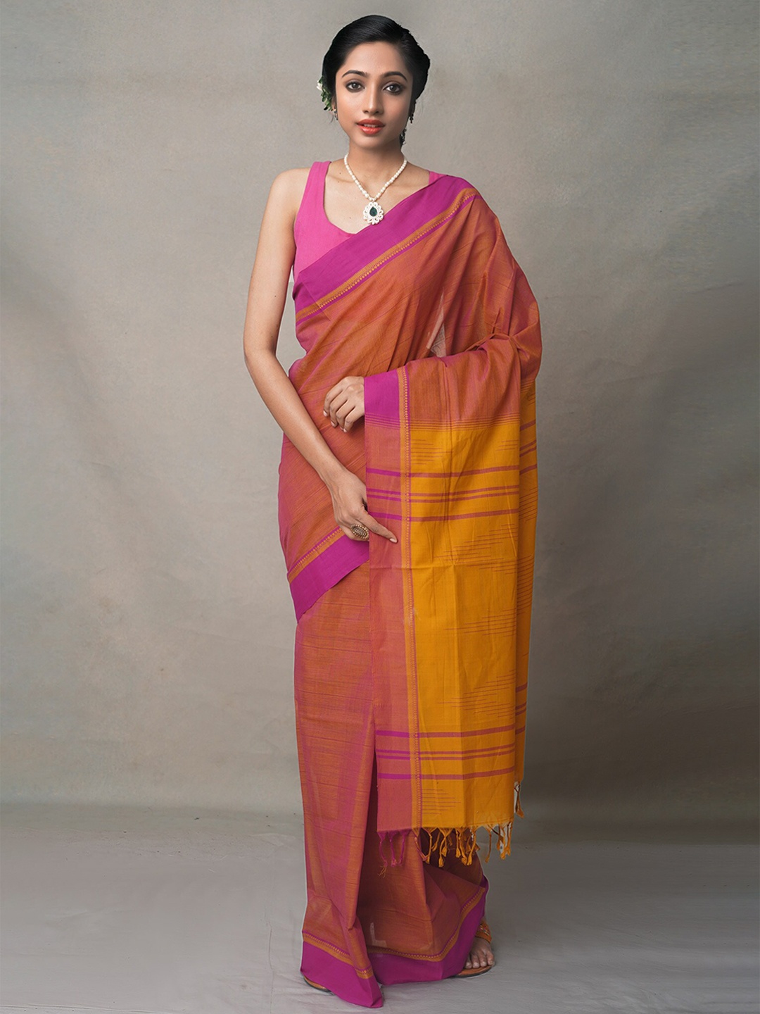 

Unnati Silks Pink & Brown Pure Cotton Chettinad Saree