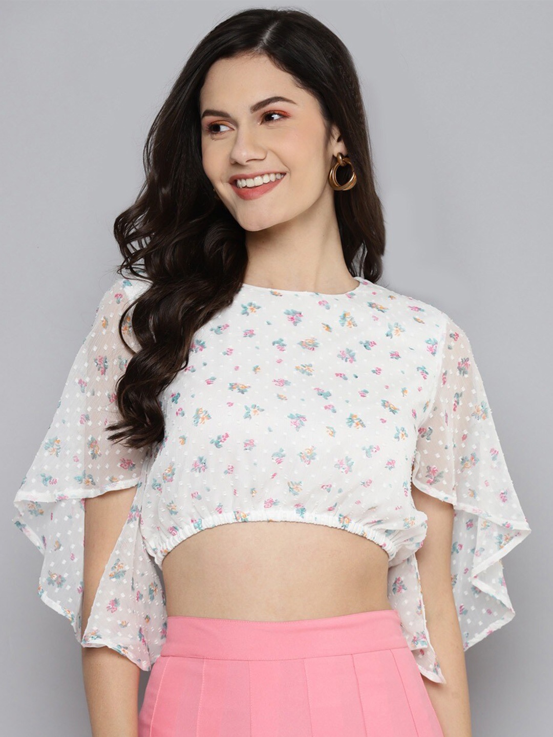 

SASSAFRAS White Floral Printed Crop Top