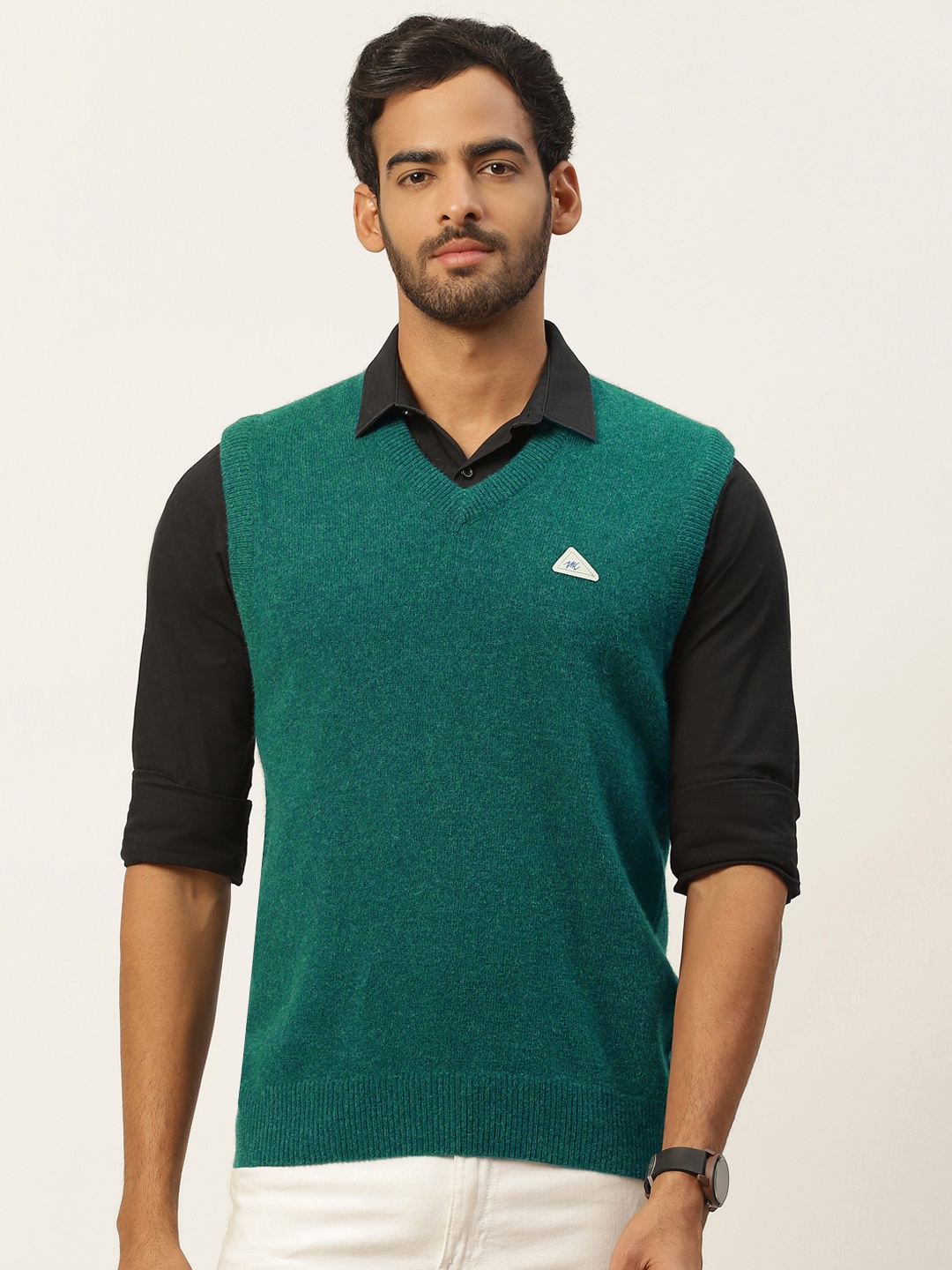 

Monte Carlo Men Green Sweater Vest with Applique Detail