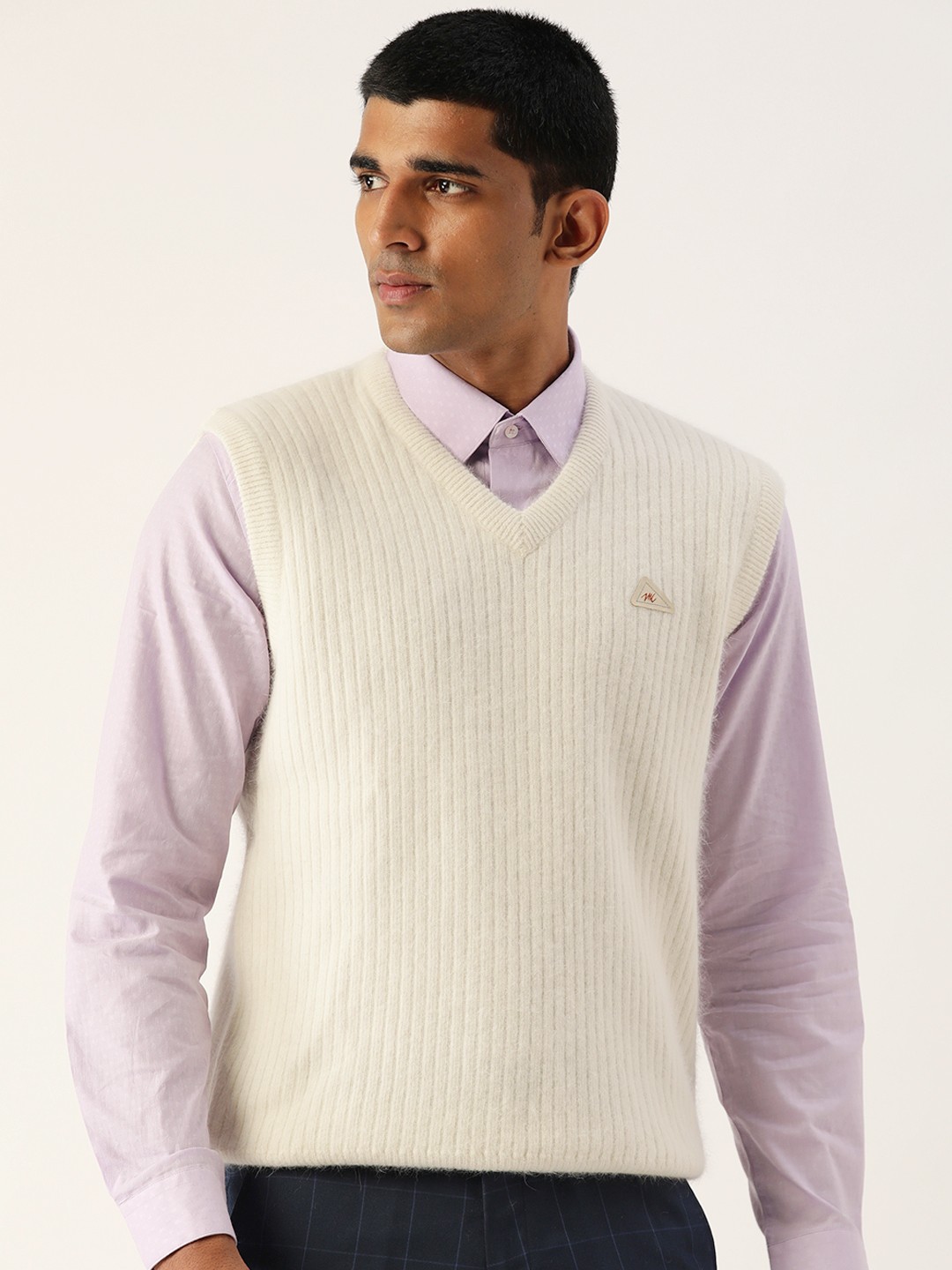 

Monte Carlo Men Off-White Ribbed Sweater Vest
