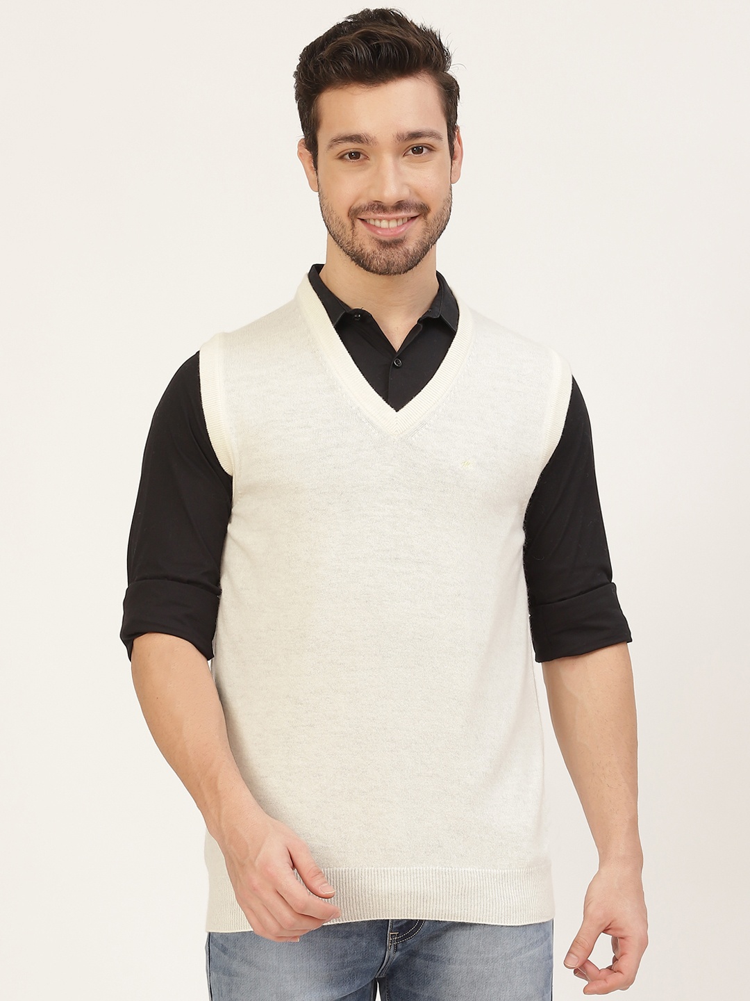 

Monte Carlo Men Off White Solid V-Neck Sweater Vest