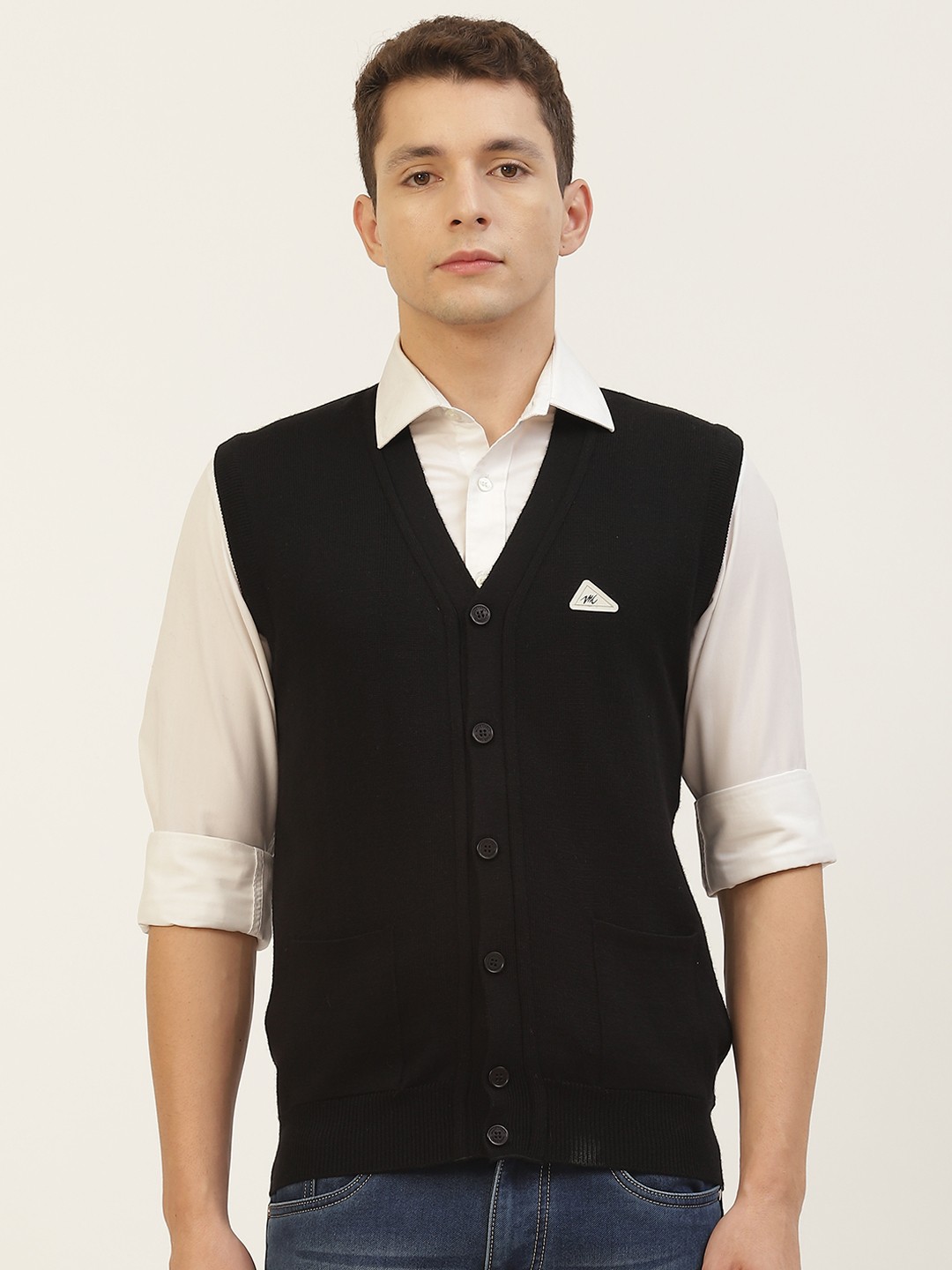 

Monte Carlo Men Black Solid Cardigan
