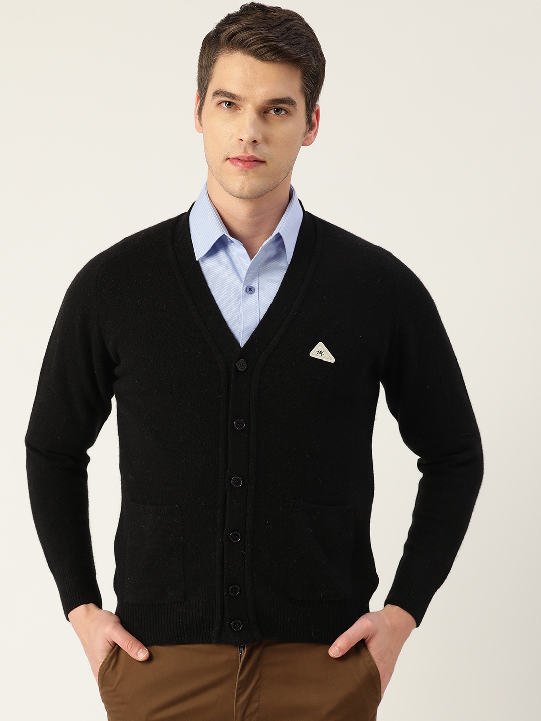 

Monte Carlo Men Black Solid Cardigan