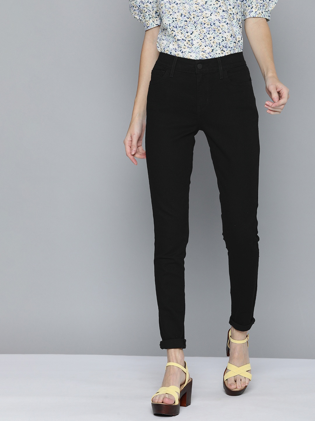 

Levis Women Black 710 Super Skinny Fit High-Rise Stretchable Jeans