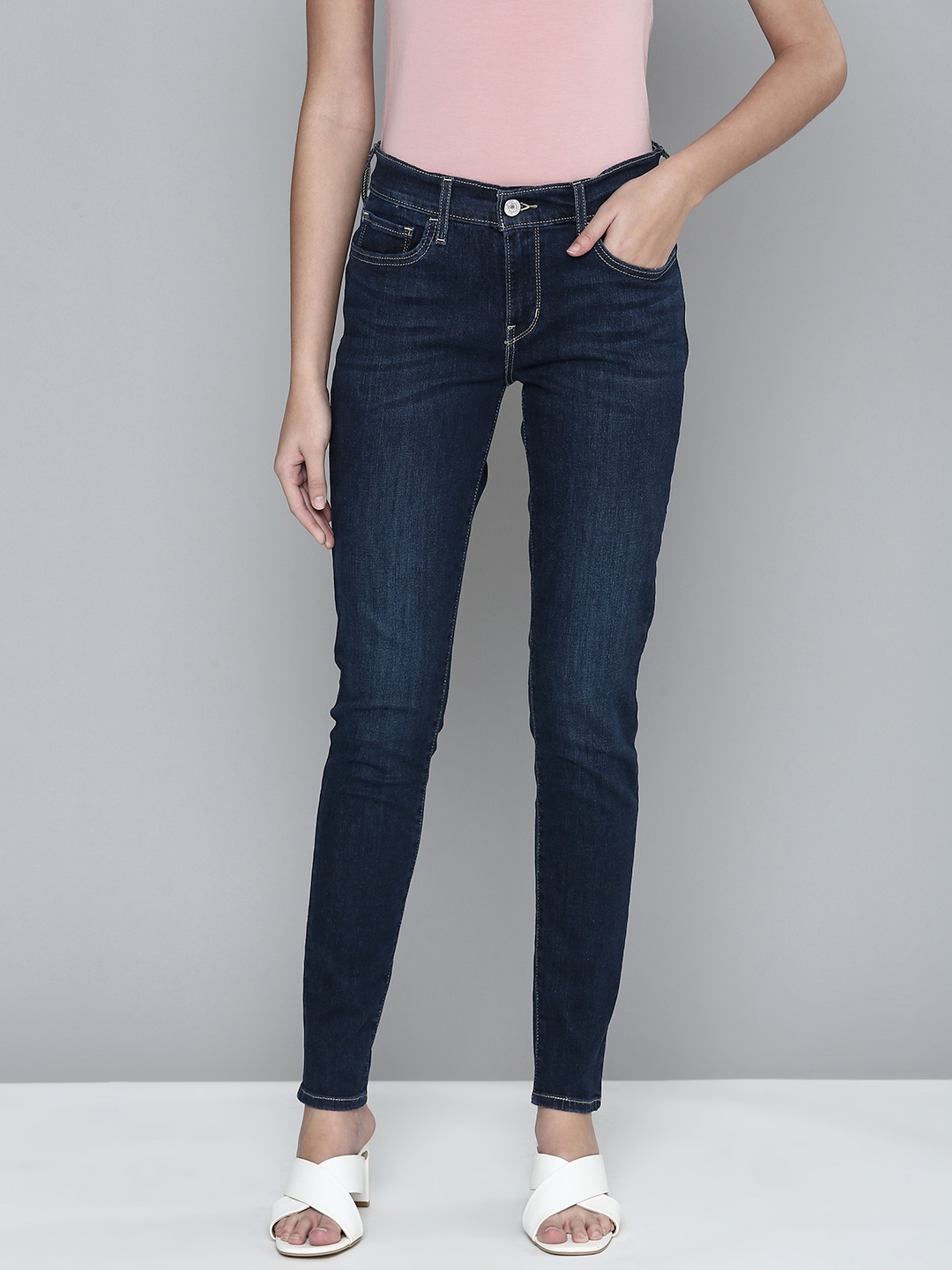 

Levis Women Blue 710 Super Skinny Fit Mid Rise Stretchable Jeans