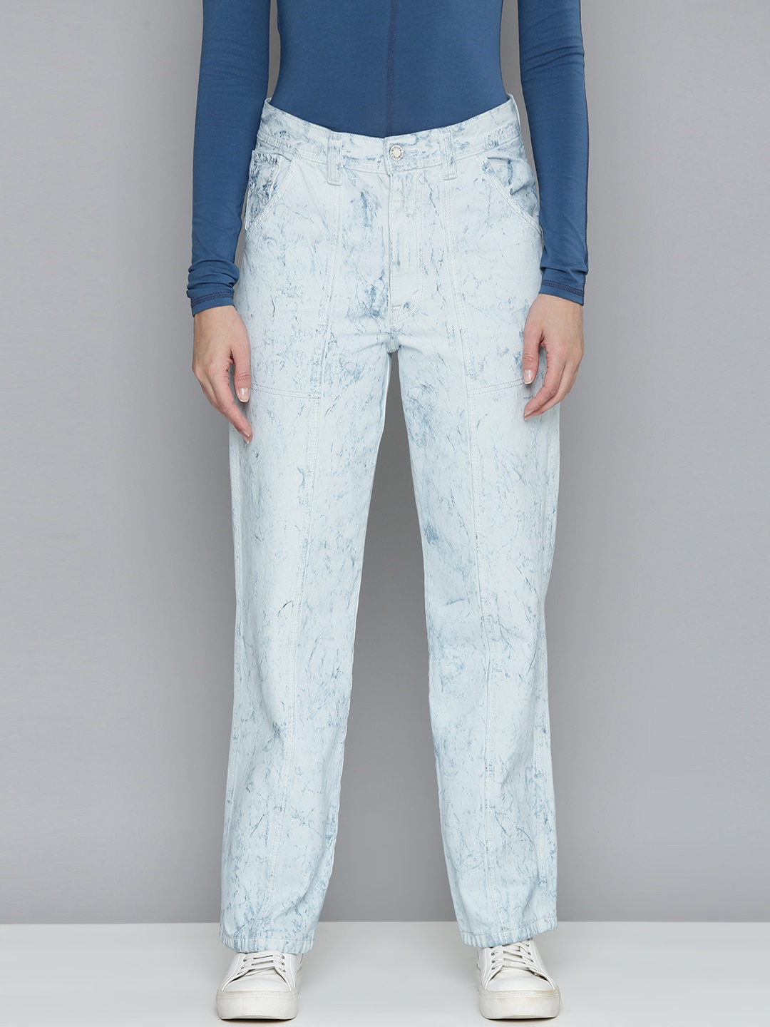 

Levis Women Blue Baggy Fit Light Fade Printed Jeans