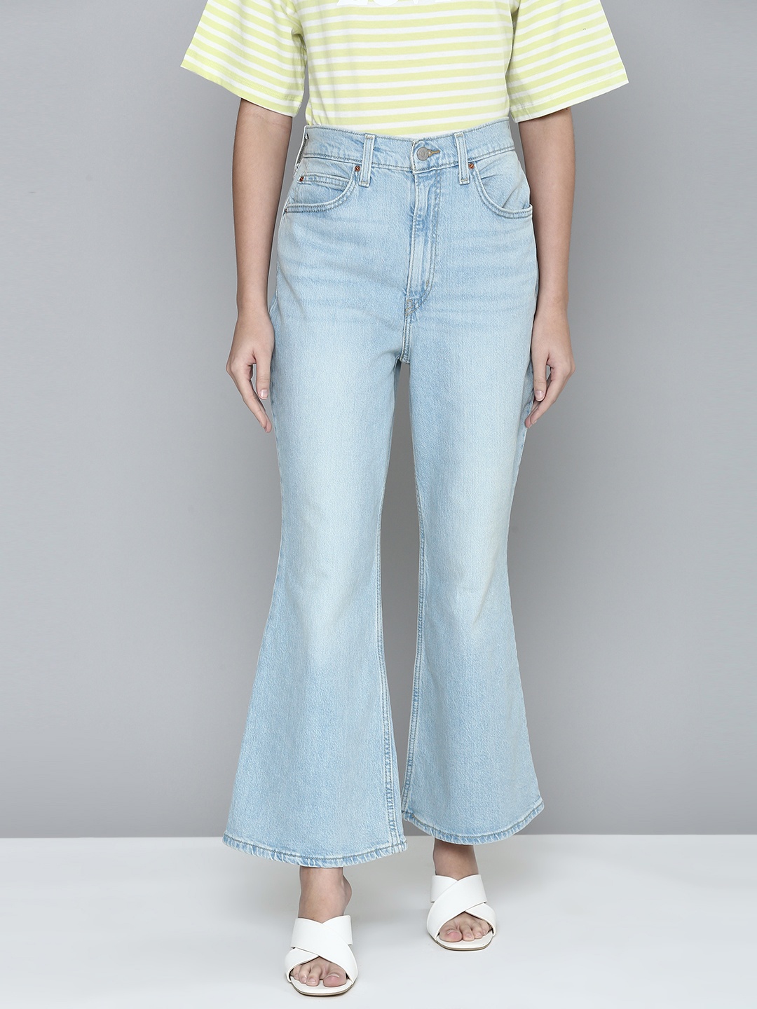 

Levis Women Blue Flared High-Rise Light Fade Stretchable Casual Jeans