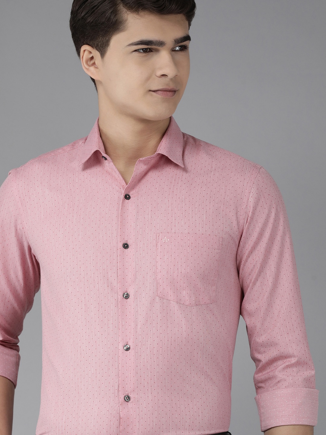 

Arrow Men Pink Textured Manhattan Slim Fit Formal Shirt