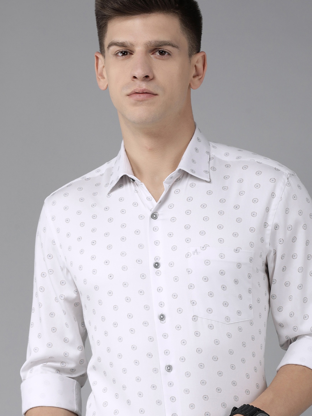 

Arrow Men White And Blue Original Slim Fit Printed Pure Cotton Formal Shirt