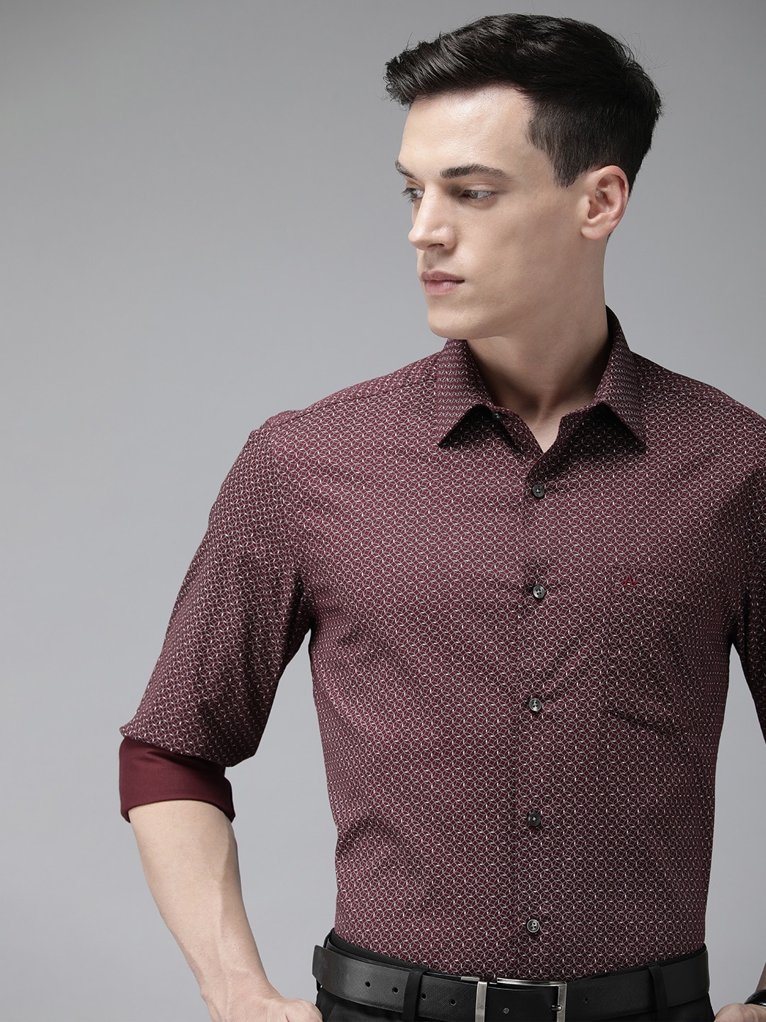 

Arrow Men Maroon & White Pure Cotton Original Slim Fit Formal Shirt