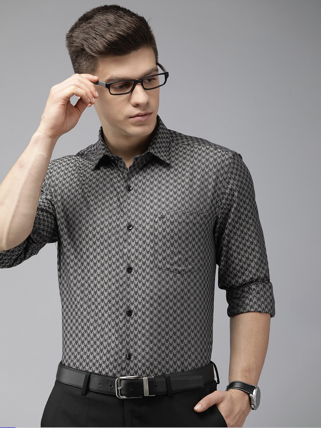 

Arrow Men Grey Self-Design Manhattan Slim Fit Pure Cotton Formal Shirt