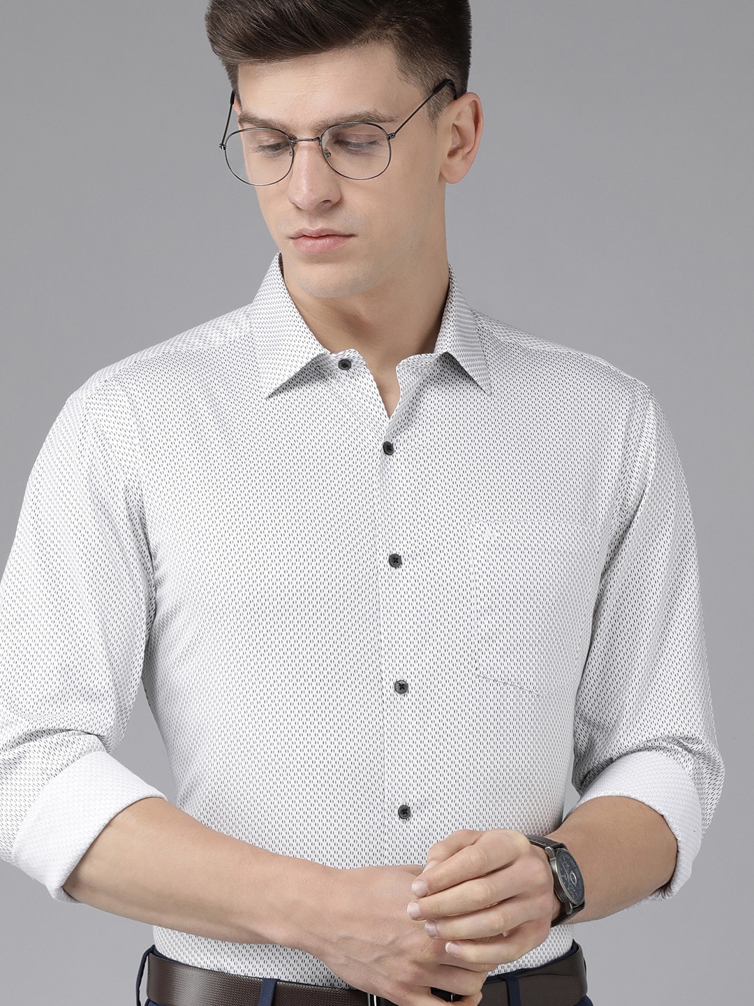 

Arrow Men White And Black Original Slim Fit Printed Pure Cotton Formal Shirt