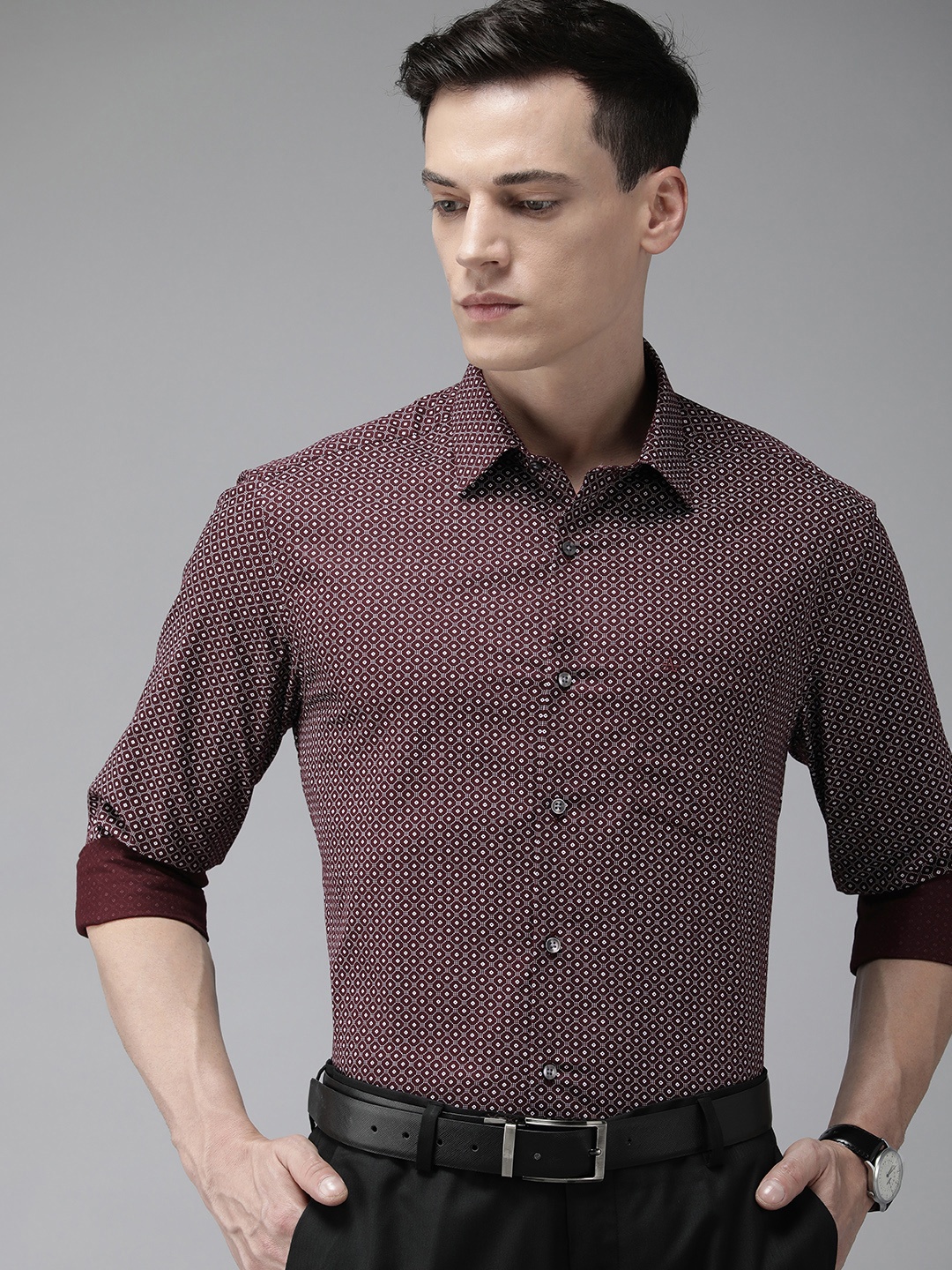 

Arrow Men Maroon & White Original Slim Fit Printed Pure Cotton Formal Shirt