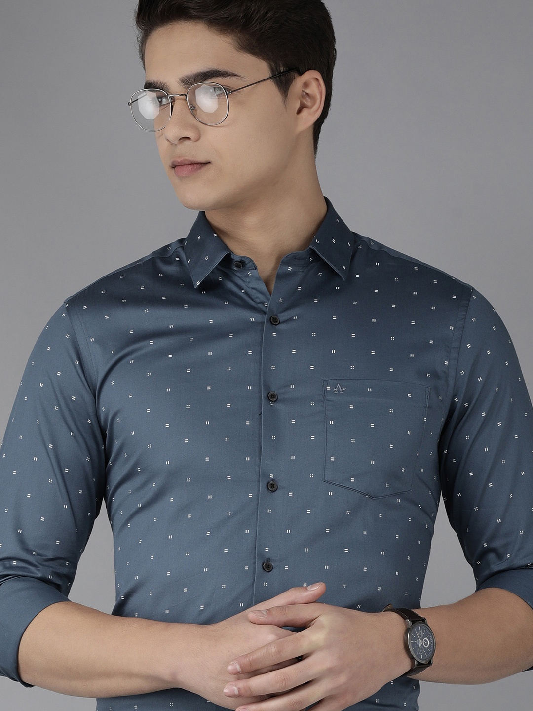 

Arrow Men Blue Geometric Printed Original Slim Fit Formal Shirt