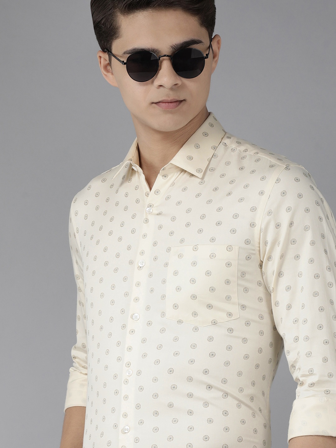 

Arrow Men Yellow Manhattan Slim Fit Printed Pure Cotton Formal Shirt