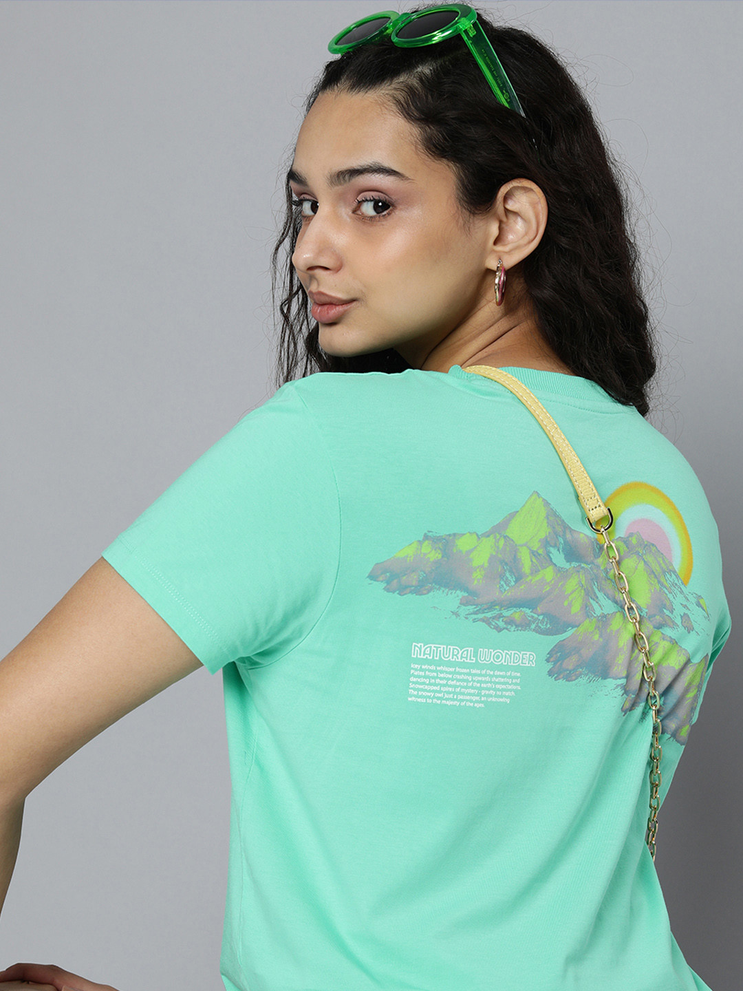 

Levis Women Sea Green Relaxed Fit Printed Pure Cotton T-shirt