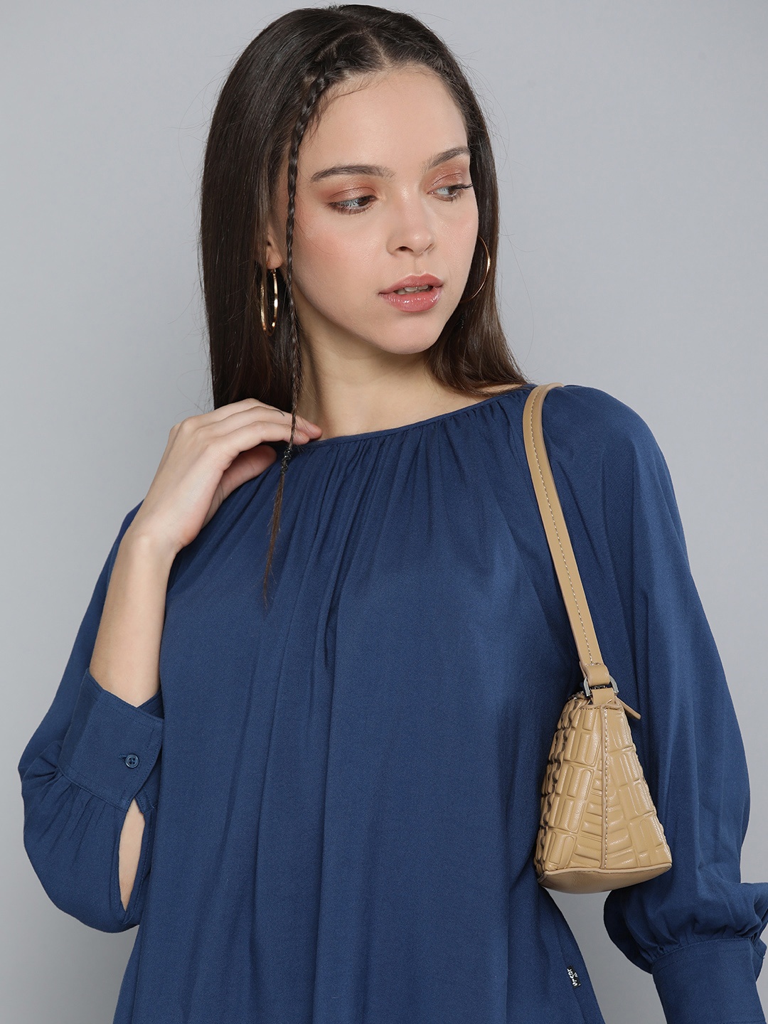 

Levis Women Blue Solid Gathered Top