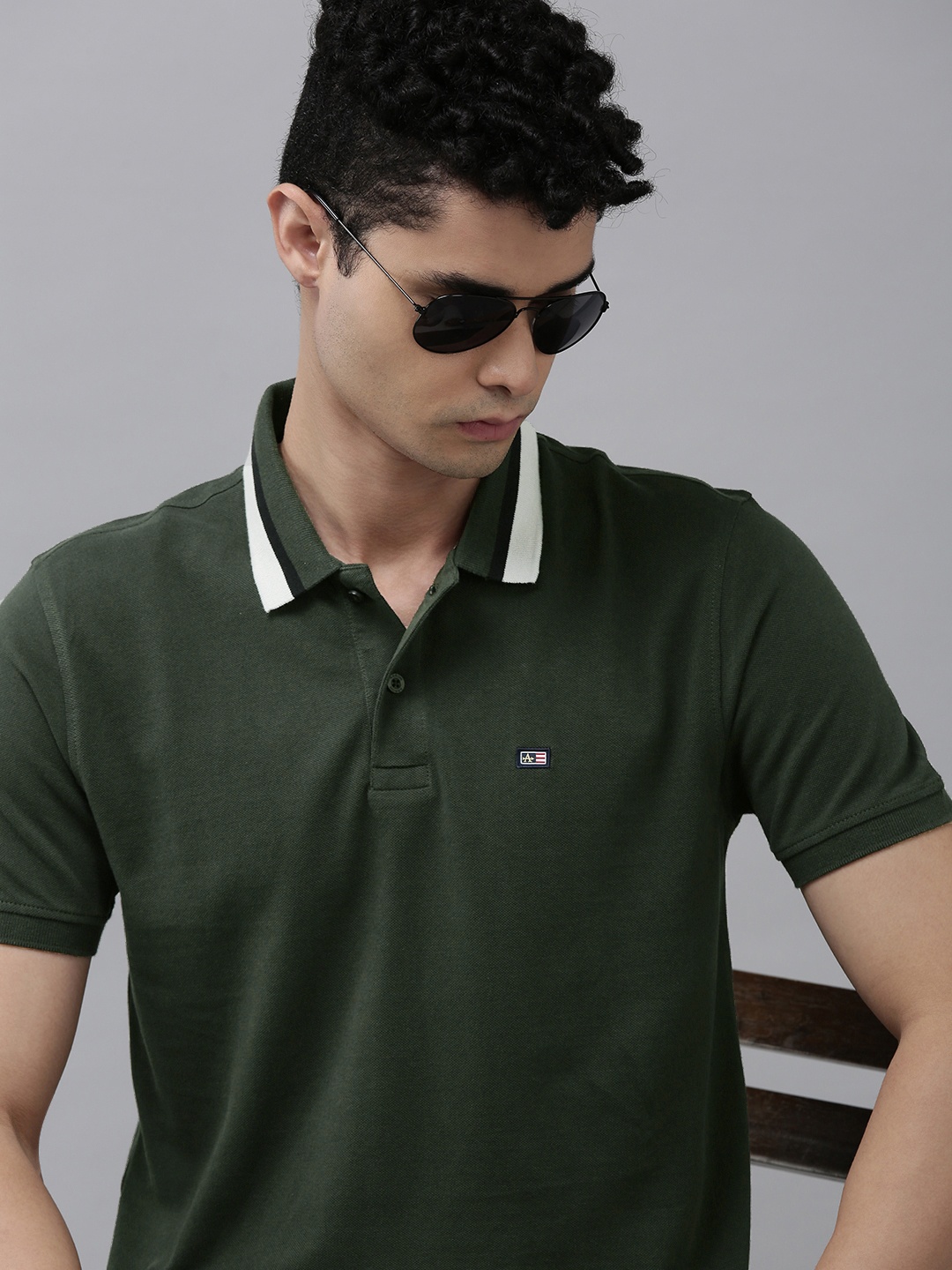 

Arrow Men Green Polo Collar T-shirt