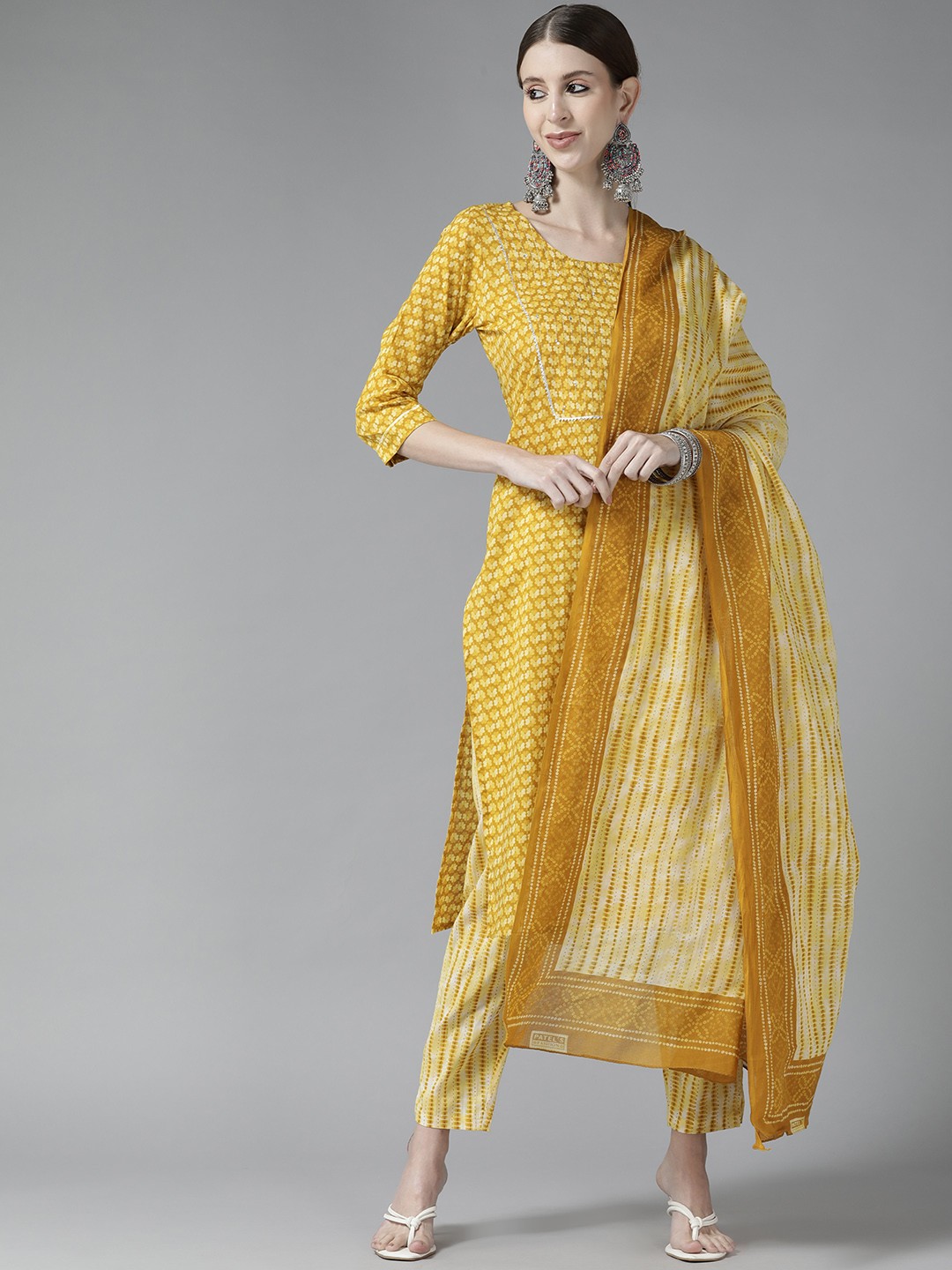 

Yufta Women Mustard Yellow Floral Printed Gotta Patti Pure Cotton Kurta with Trousers & With Dupatta