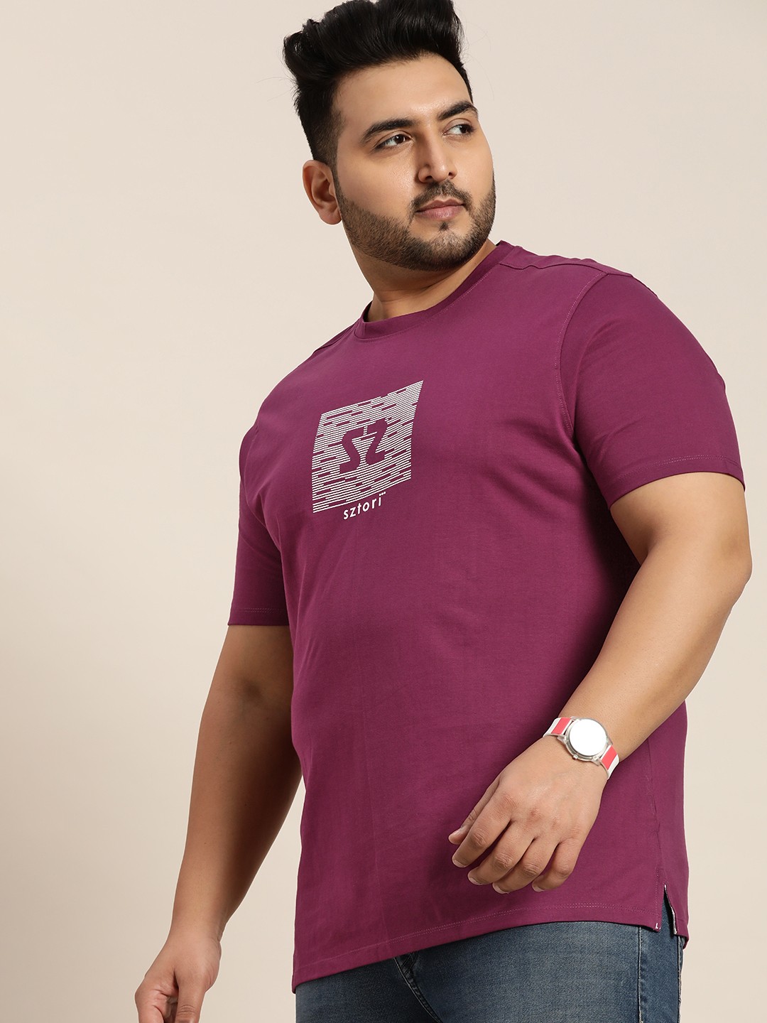 

Sztori Plus Size Men Purple & White Brand Logo Printed Pure Cotton T-shirt