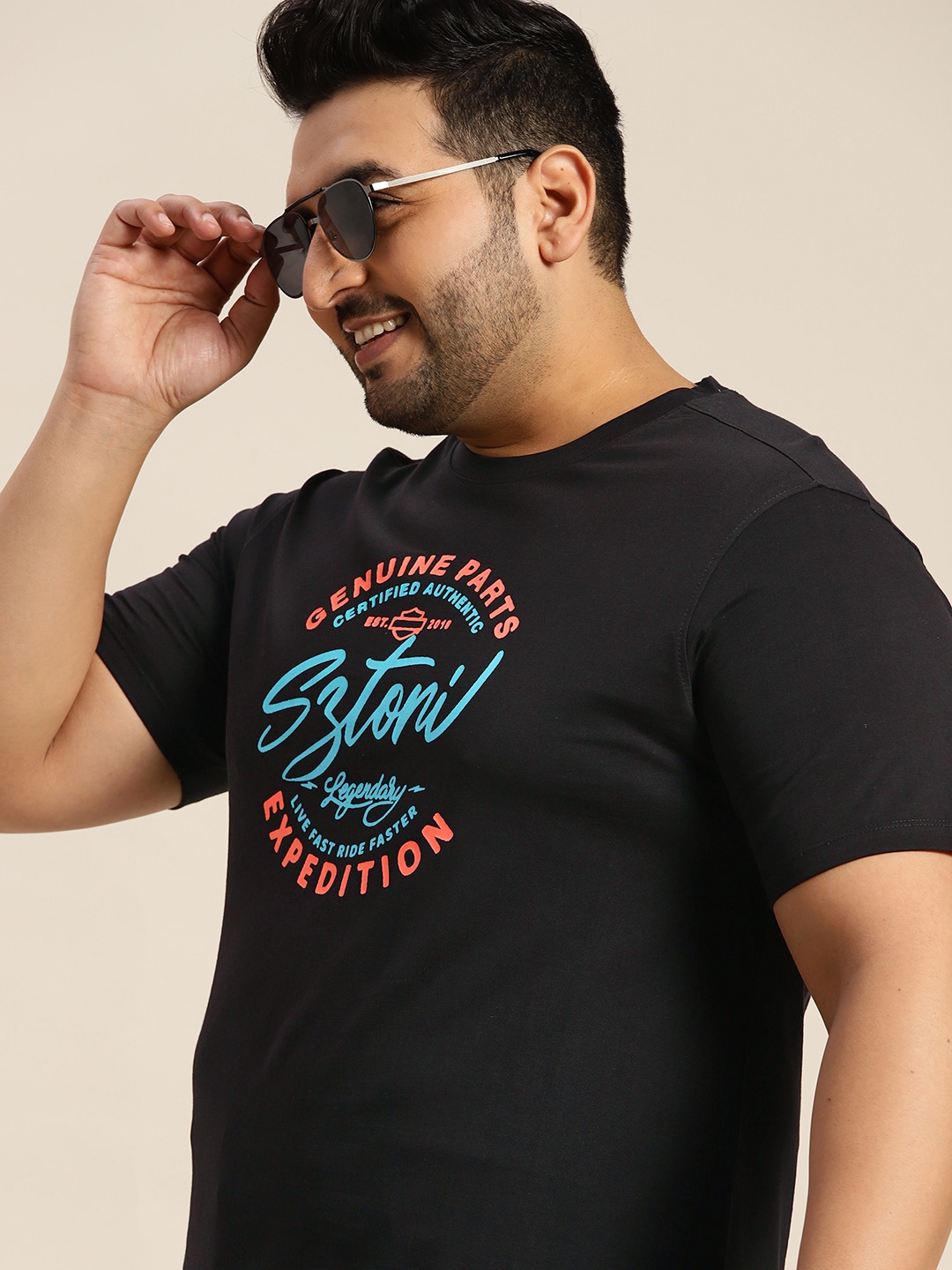 

Sztori Men Plus Size Black & Blue Brand Logo Printed Pure Cotton T-shirt