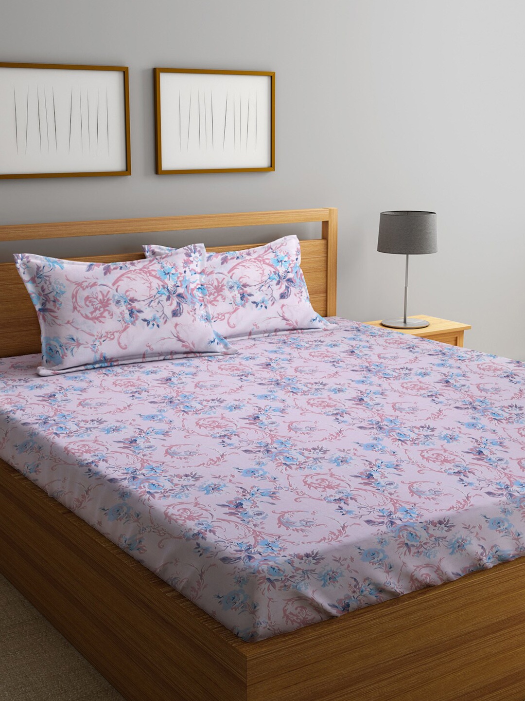 

KLOTTHE Pink Pure Cotton 300 TC Floral Double Bedsheet with 2 Pillow covers