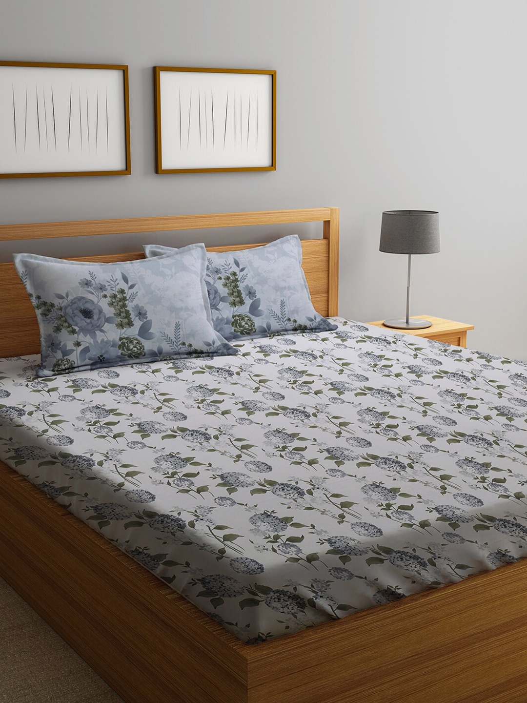 

KLOTTHE Pure Cotton 300 TC Floral Double Bedsheet with 2 Pillow Covers, White