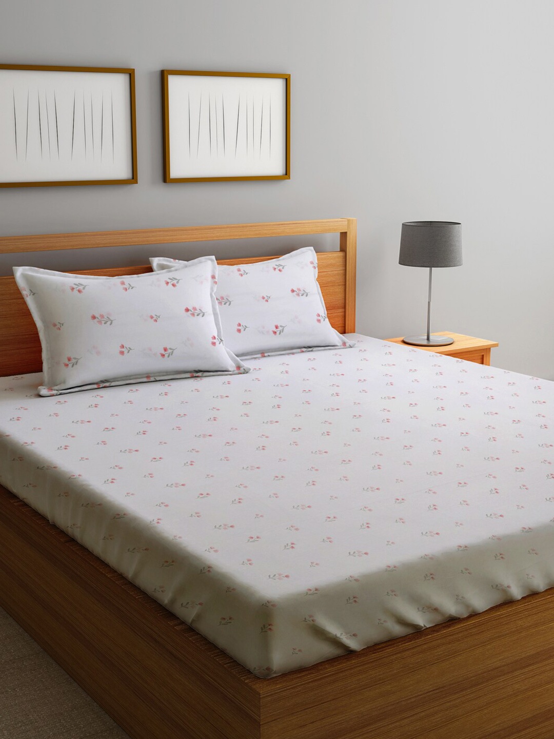 

KLOTTHE Unisex White Bedsheets
