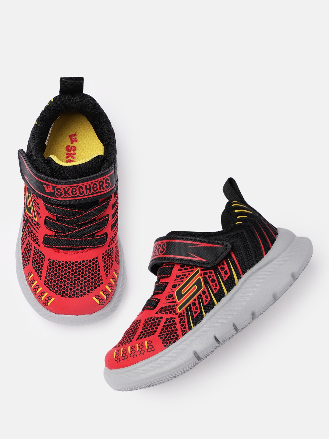 

Skechers Boys Black Printed COMFY FLEX 2.0 - TRONOX Slip-On Sneakers