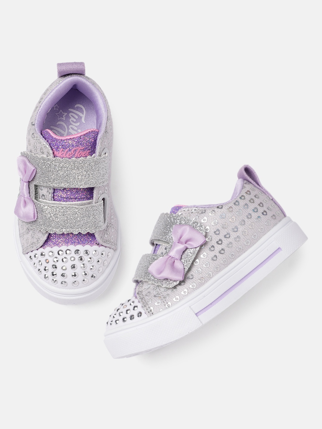

Skechers Girls Silver-Toned Foil Print Twinkle Sparks Heart Dreamer Sneakers with LED