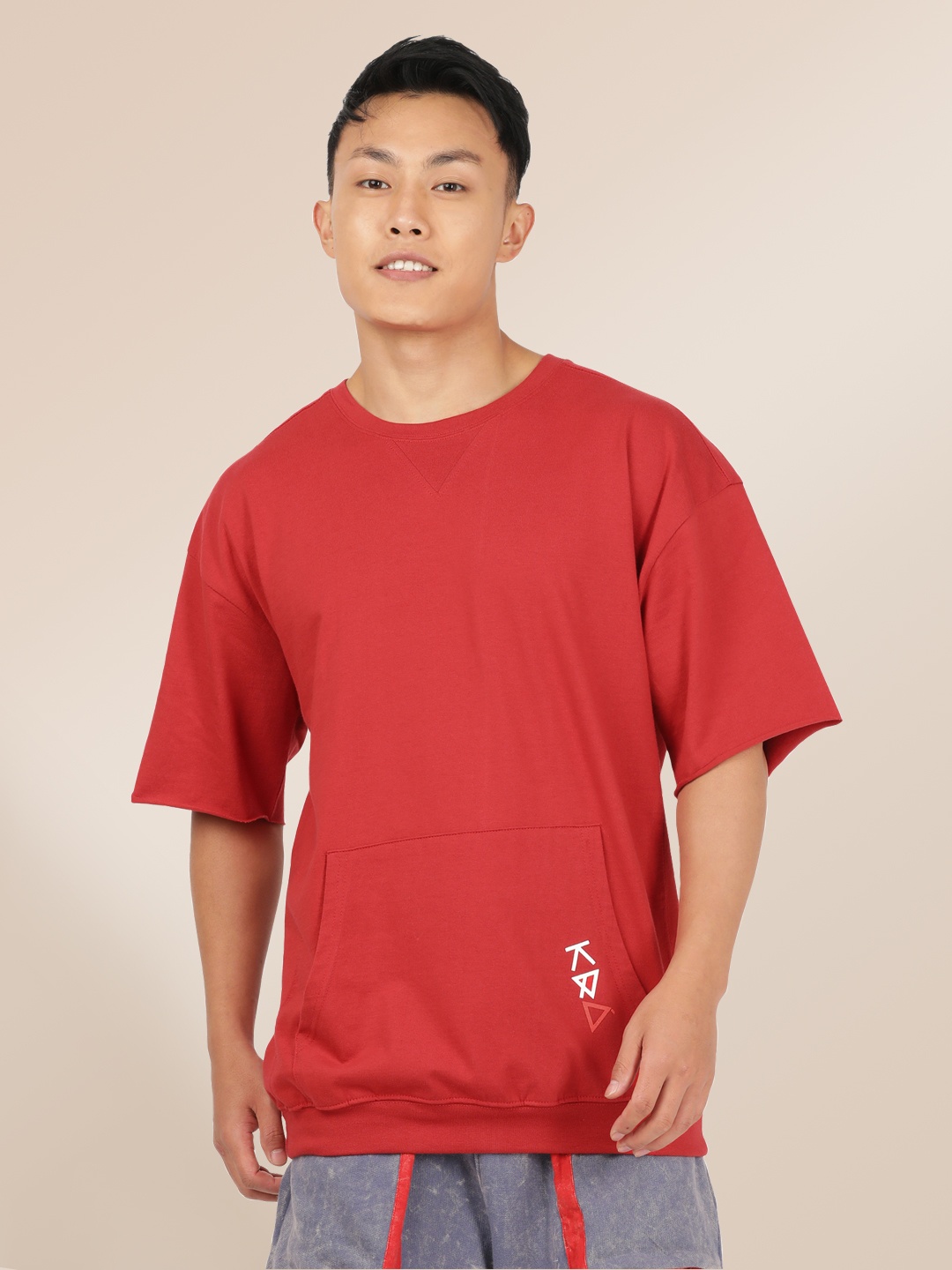 

KRA Men Maroon Solid Cotton T-shirt