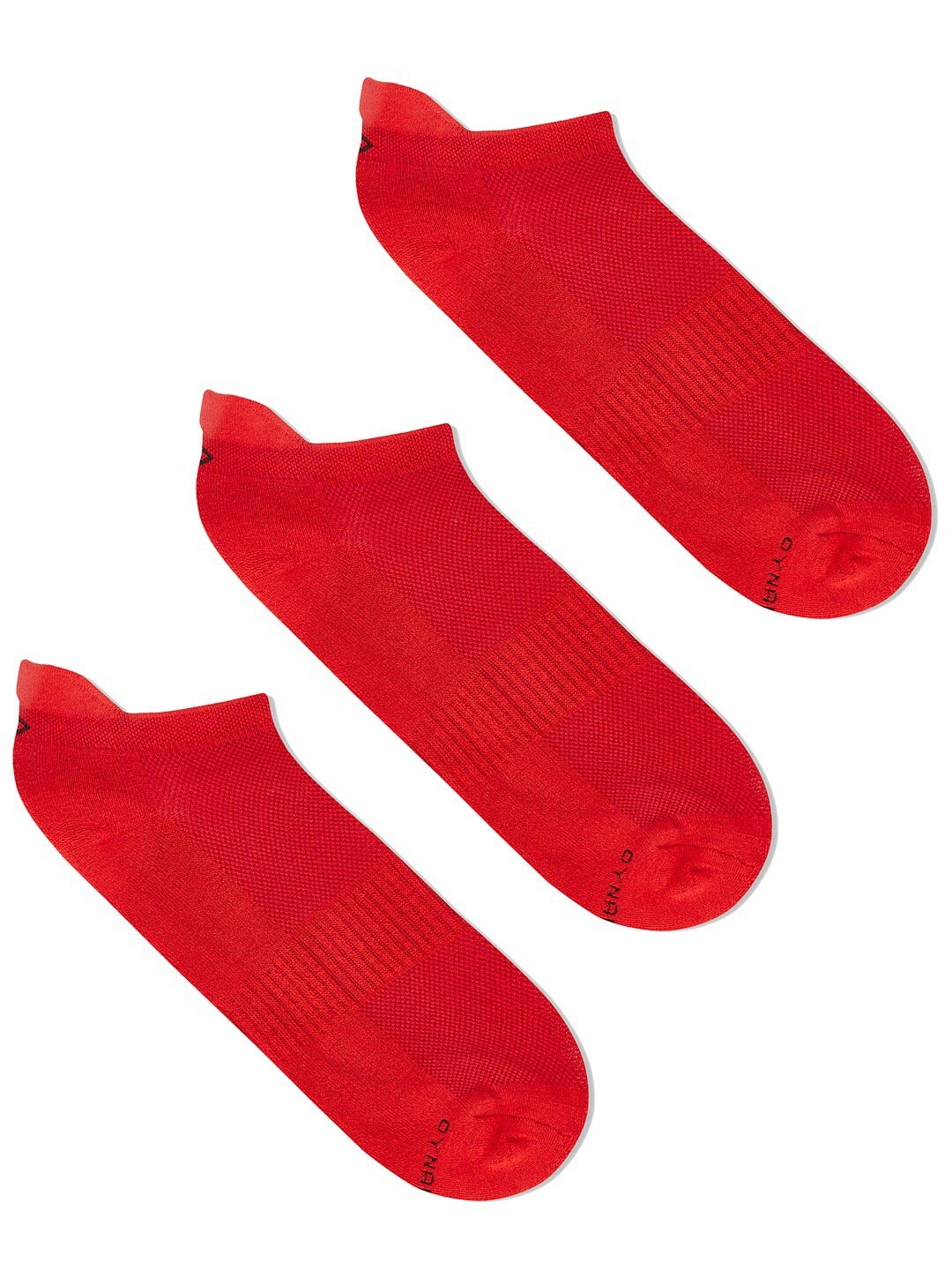 

Dynamocks Men Pack Of 3 Red Solid Bamboo Ankle-Length Socks