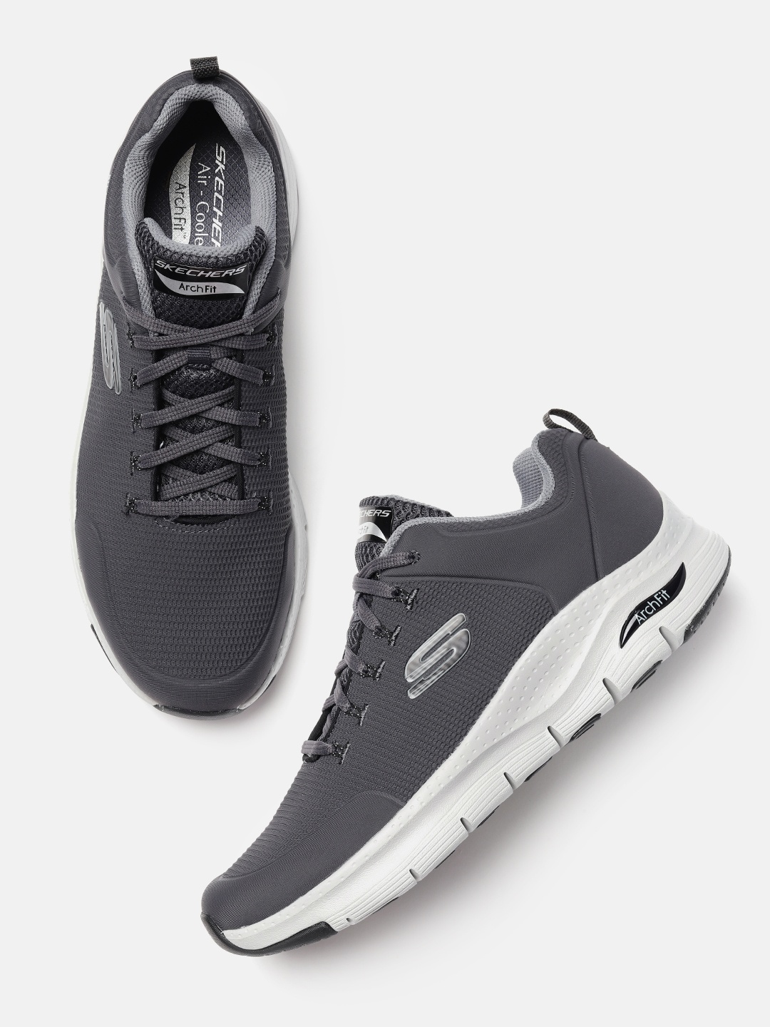 

Skechers Men Grey ARCH FIT-TITAN Sneakers