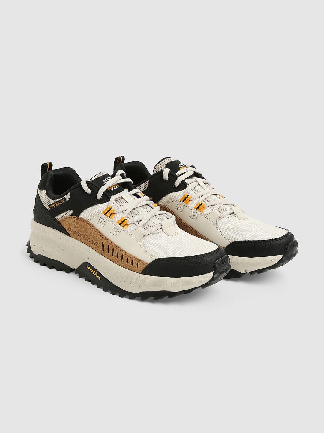 

Skechers Men Off White & Brown Bionic Trail Road Sneakers