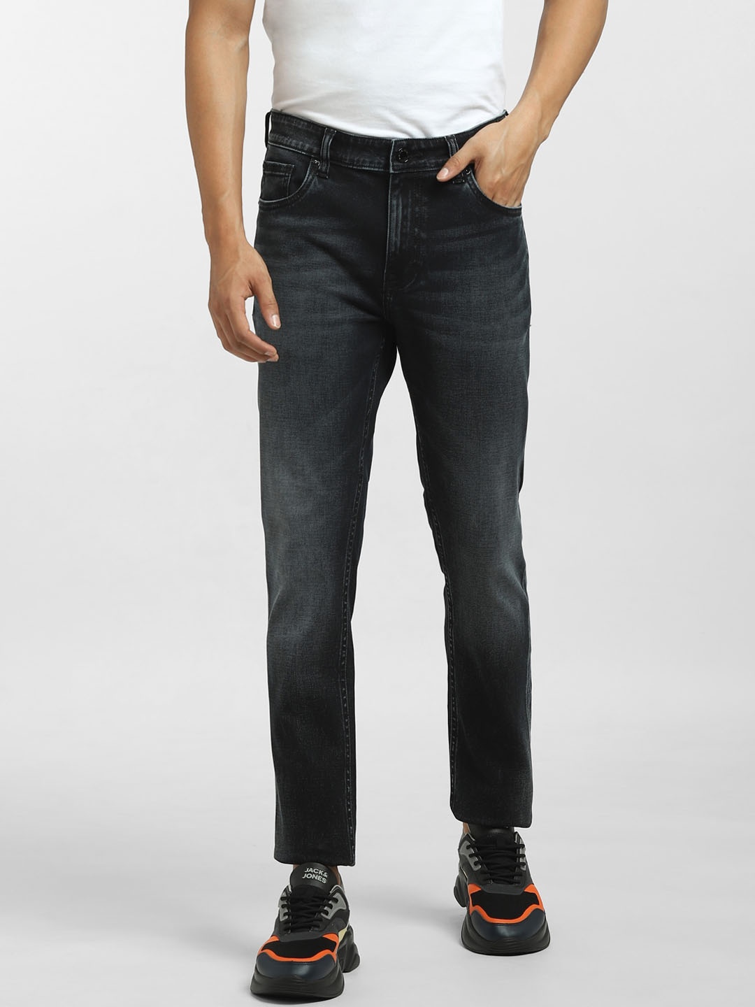 

Jack & Jones Men Blue Low-Rise Low Distress Light Fade Stretchable Jeans