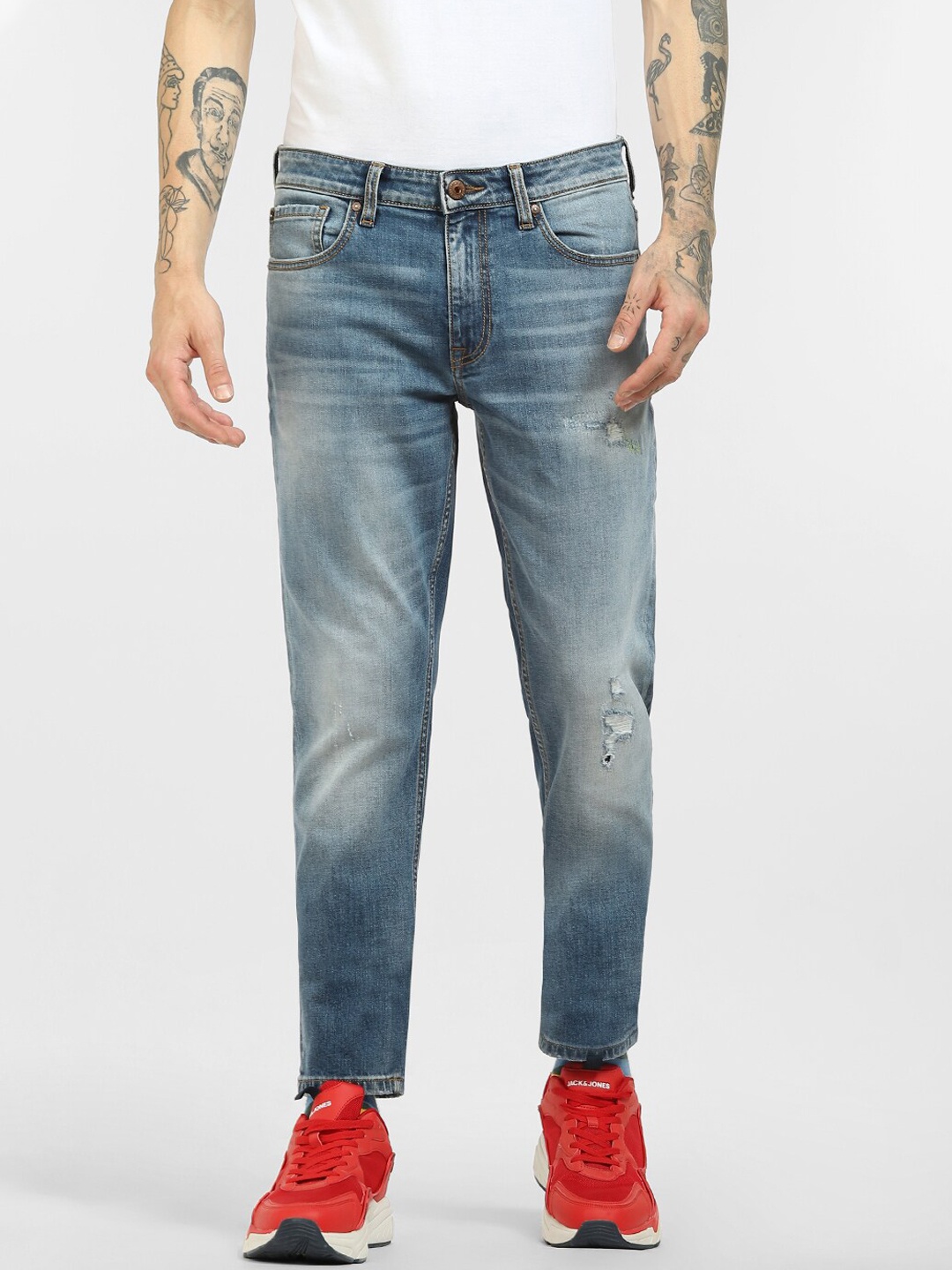 

Jack & Jones Men Blue Low-Rise Mildly Distressed Heavy Fade Stretchable Jeans