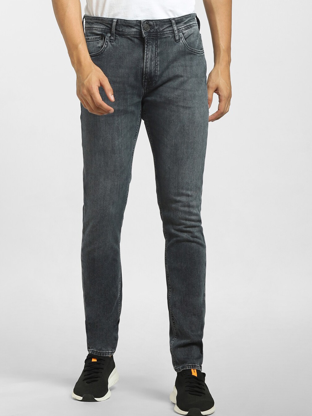 

Jack & Jones Men Grey Low-Rise Stretchable Jeans