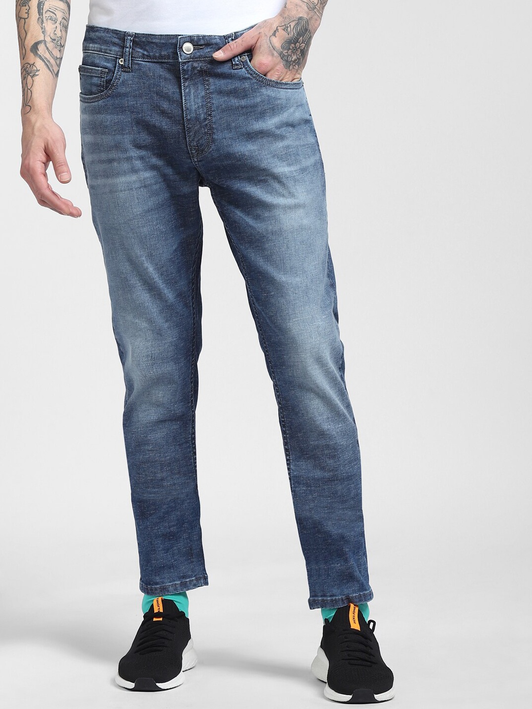 

Jack & Jones Men Blue Low-Rise Heavy Fade Cropped Stretchable Jeans