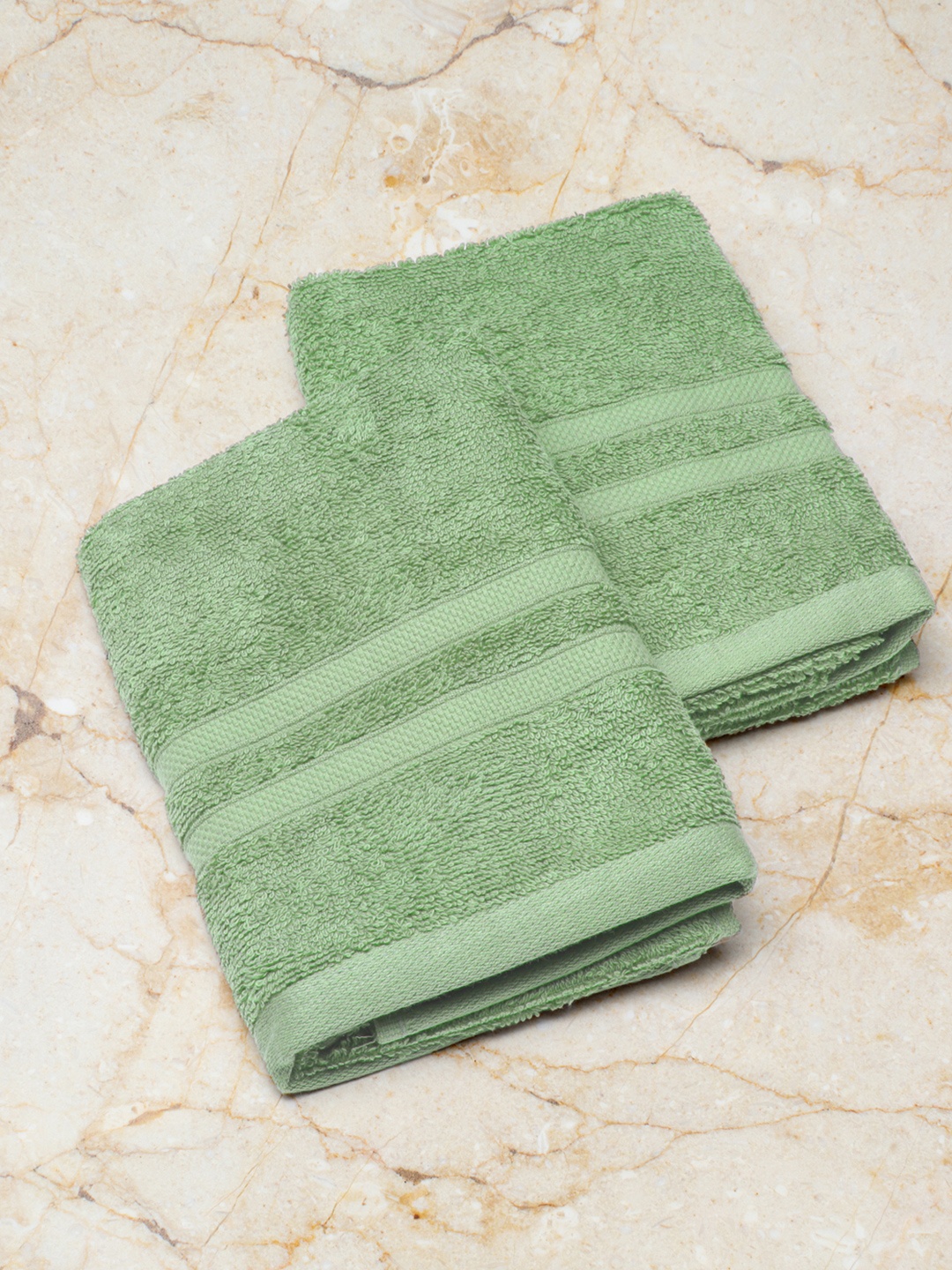 

Monte Carlo Set Of 2 Solid 525 GSM Cotton Hand Towels, Green