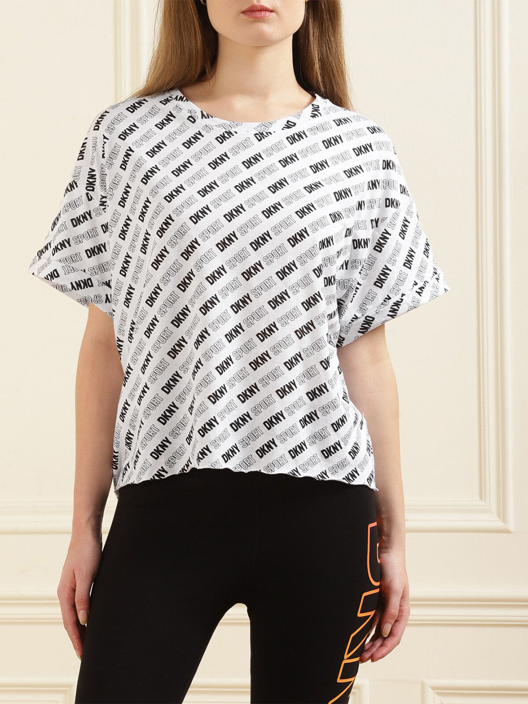 

DKNY Multicoloured Geometric Print Extended Sleeves Top, Multi