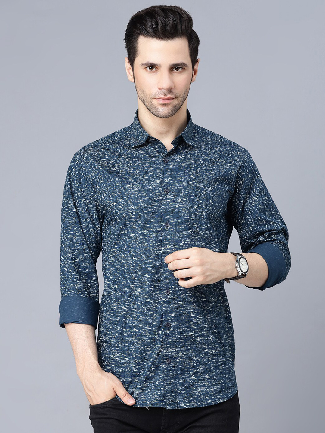 

MR KAMEEJ Men Blue Printed Relaxed Pure Cotton Casual Shirt