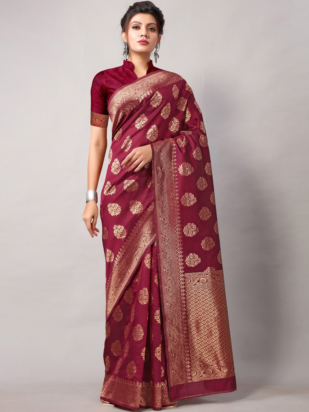 

HRITIKA Maroon & Gold-Toned Woven Design Silk Blend Banarasi Saree